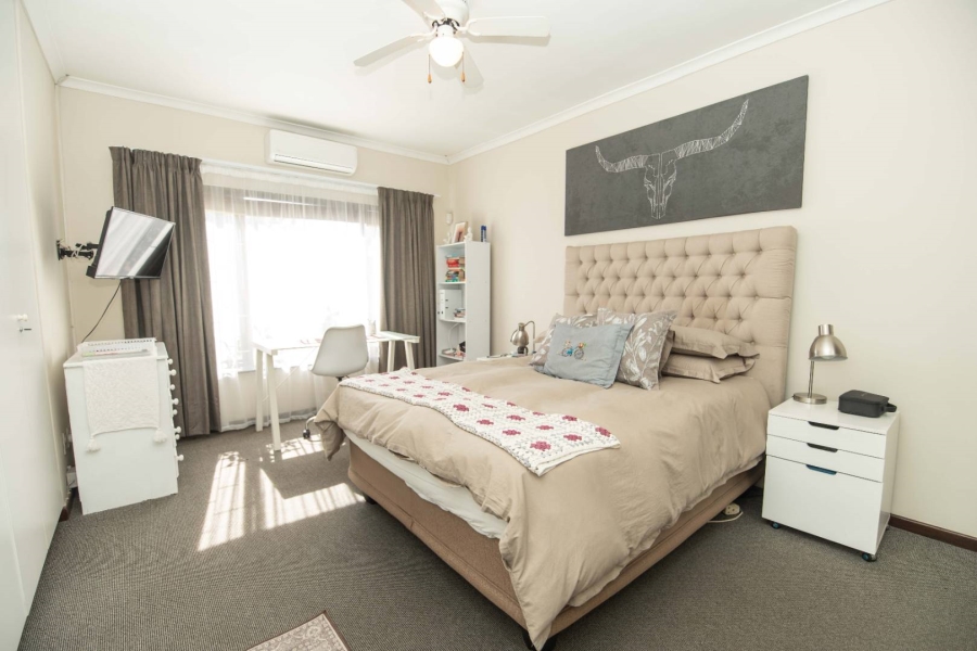 3 Bedroom Property for Sale in Summerstrand Eastern Cape